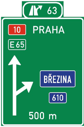 Návěst před křižovatkou