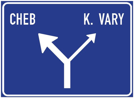 Návěst před úrovňovou křižovatkou